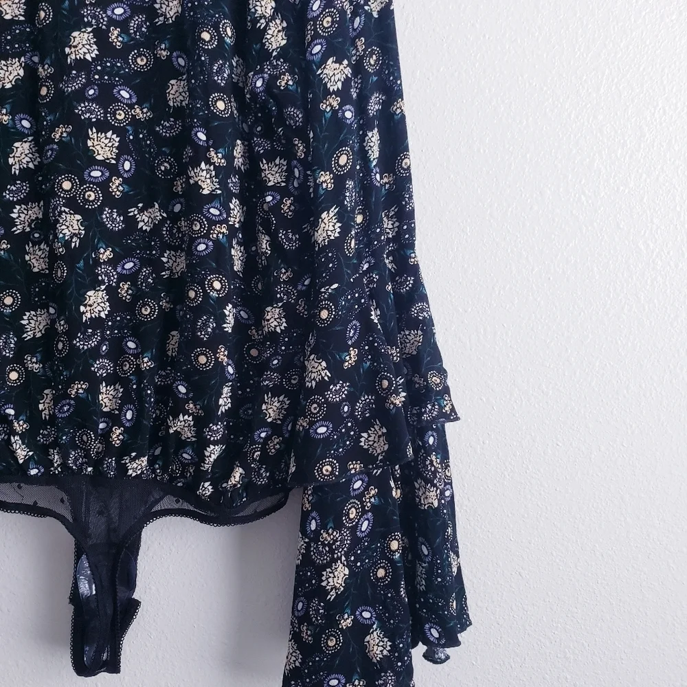 Free People Shes Dainty Long Bell Sleeve Floral Thong Bodysuit New Without Tags